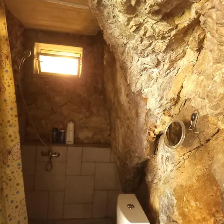 Rock Apartment